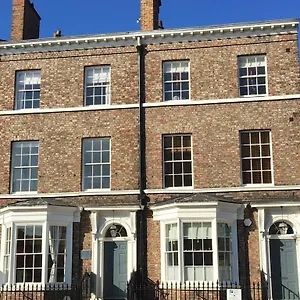 Apartment Priory House York